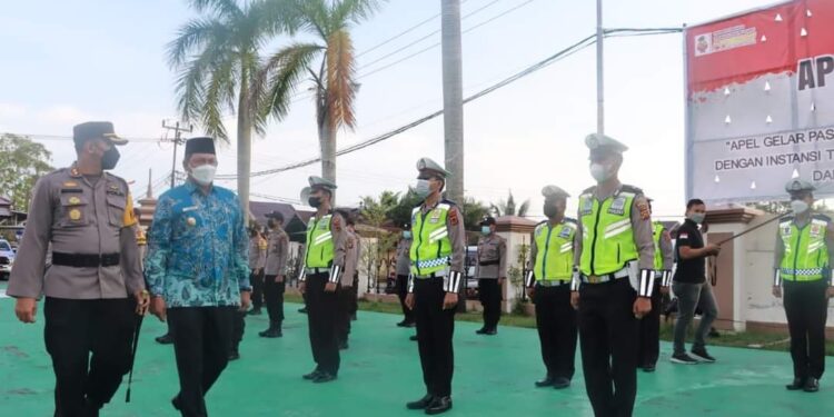 Wabup Tanjab Barat Hadiri Apel Operasi Ketupat 2022 Jelang Idul Fitri 
