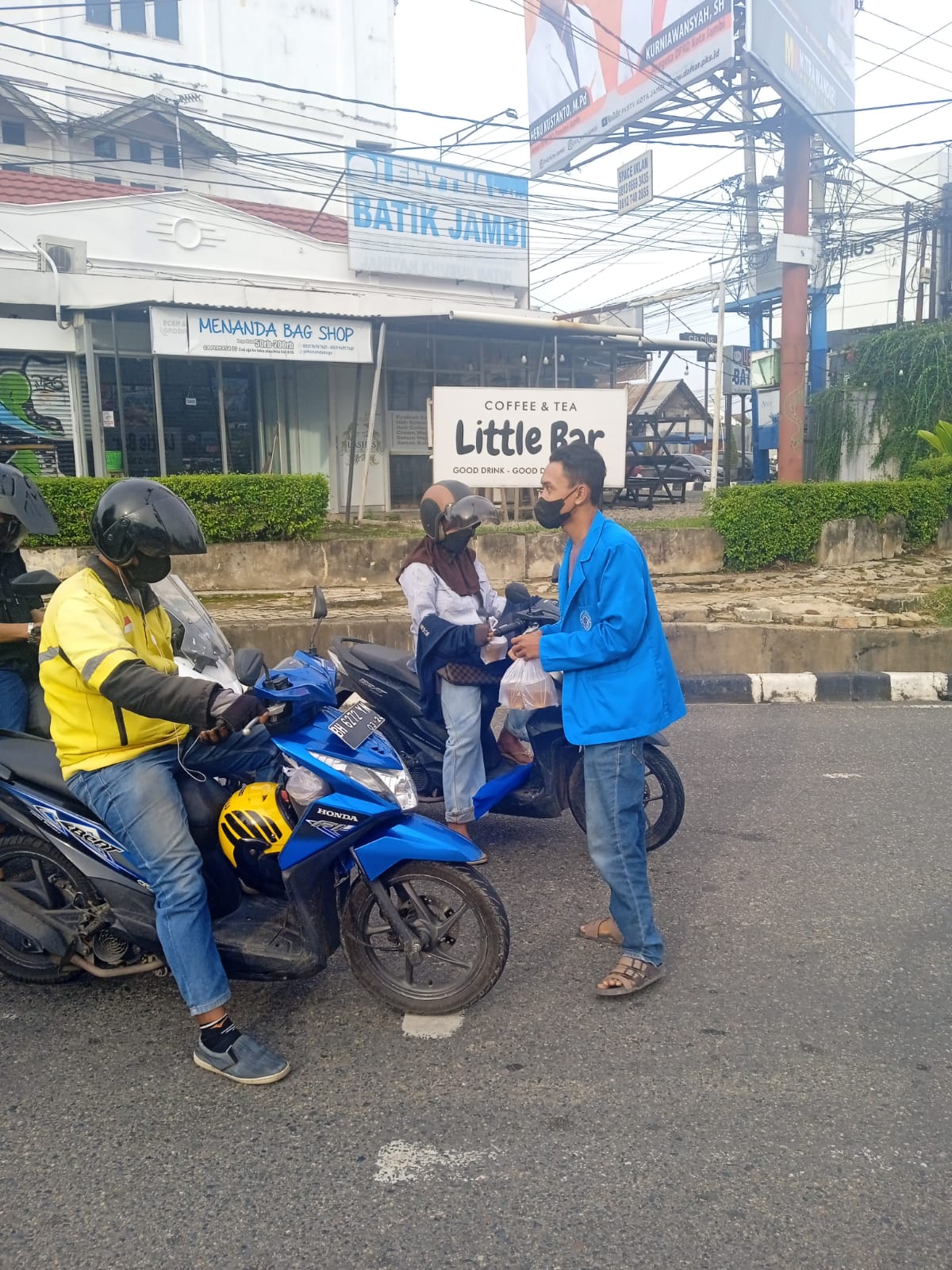 Hari kedua, FORMAJA Bagikan 600 Paket Takjil