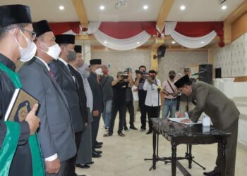 Lantik Enam Pejabat Eselon II, Bupati Pinta Dedikasi, Loyalitas dan Kinerja Tinggi