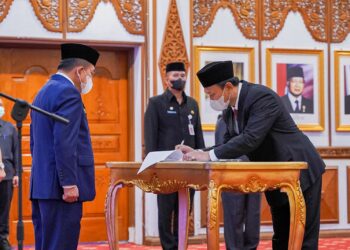 Al Haris Lantik Empat Pejabat Tinggi Pratama