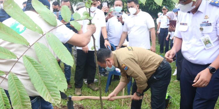 Al Haris Ajak Masyarkat Terus Menjaga Kebersihan Sungai Batanghari