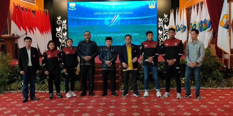 Al Haris Ajak KONI Tingkatkan Sibergi Dalam Membangun Olahraga Di Jambi