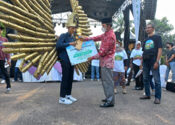 Ketua DPRD Provinsi Jambi Edi Purwanto Minta Pemprov Serius Dalam Penanganan Permasalahan Lingkungan