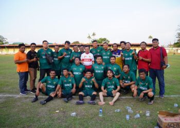 AL HARIS: PIALA SANTRI AJANG PENCARIAN TALENTA BERBAKAT