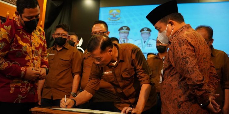 Melalui Dana CSR Bank Jambi Siap Mensukseskan Pembangunan Jambi