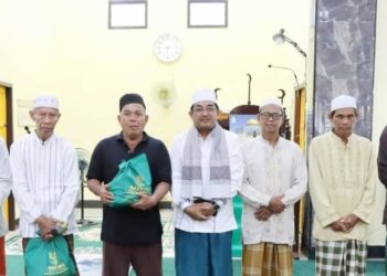 Anwar Sadat Kembali Laksanakan Safari Subuh di Masjid Darussalam Kelurahan Tungkal III