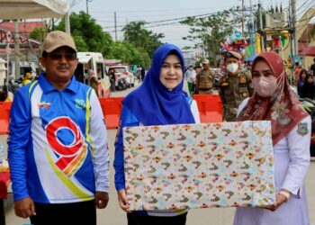 Bupati Bersama Ketua TP-PKK Ikuti Senam Sehat Peringati HAORNAS Ke-39 