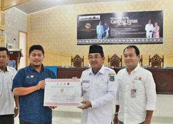 Anwar Sadat Buka Langsung Pelatihan Batik Canting Emas