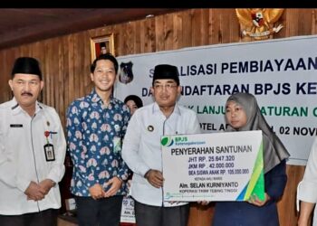 Bupati Tanjabbar Hadiri Sosialisasi Pembiayaan Kepesertaan dan Pendaftaran BPJS Ketenagakerjaan