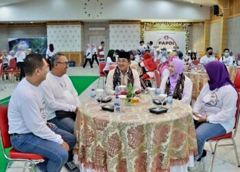 Anwar Sadat Buka Seminar Awam Diabetes Melitus dan TB Paru Dalam Rangka HUT PAPDI Ke-65