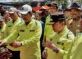Bersama Al Haris, Anwar Sadat Panen Cabai Merah Kelompok Tani Bangun Karya Desa Lubuk Terentang