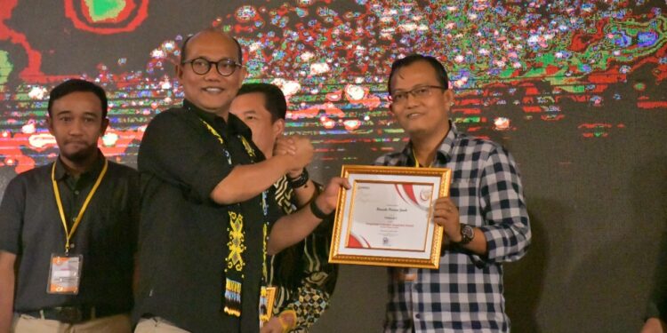 Anugerah Kehumasan Bawaslu 2022, Bawaslu Jambi Sabet Dua Penghargaan