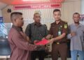 Masyarakat Desa Sungai Bungur Laporkan Pihak Koperasi Mekar Jaya dan PT. PHL Ke Kejaksaan Tinggi Jambi