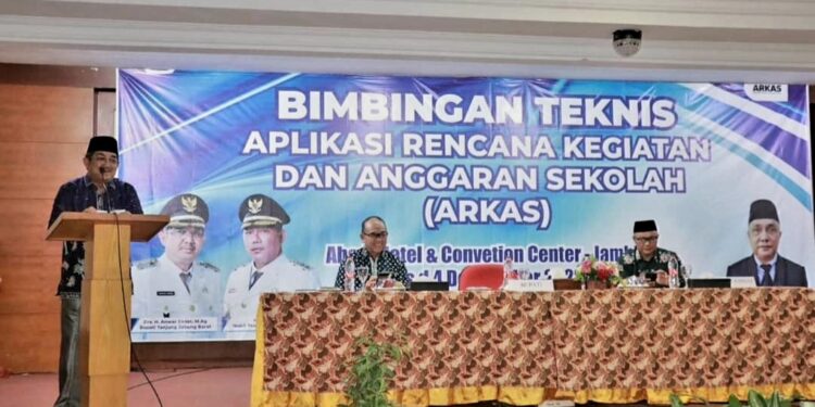 Bupati Anwar Sadat Hadiri Kegiatan Bimtek ARKAS 2023