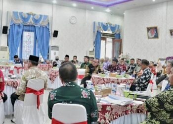 Bupati Anwar Sadat Hadiri Rapat Laporan Penyelenggaraan Pemerintah Daerah
