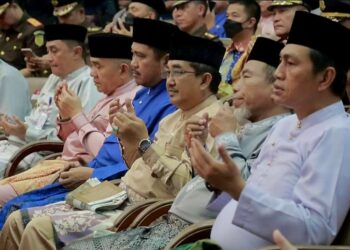 Bupati Ikuti Sidang Paripurna DPRD Provinsi Jambi Dalam Rangka HUT Provinsi Jambi Ke-66 2023