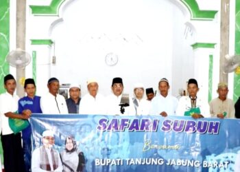 Anwar Sadat Laksanakan Safari Subuh di Masjid Al-Falahin