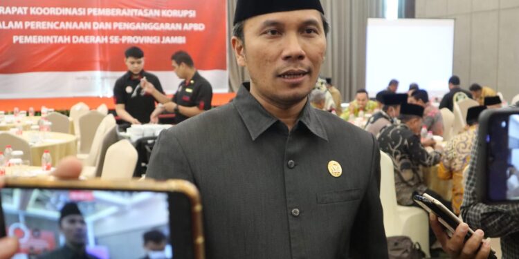 Mobil Sekretariat DPRD Provinsi Jambi Kecelakaan, Ketua DPRD Minta ASN Orang Tua Pengemudi Dinonaktifkan
