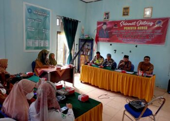 Laksanakan, Ketua DPRD Disambut Hangat Masyarakat Desa Lubuk Terentang