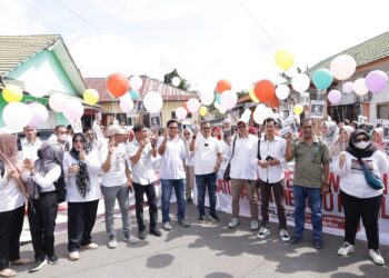 SIAGA PENGAWASAN SATU TAHUN MENUJU PEMILU 2024 Bawaslu Jambi Gelar Konvoi Hingga Jumpa Pers