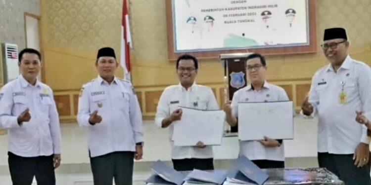 Wabup Hairan Sambut Langsung Kunjungan Pemkab Indragiri Hilir