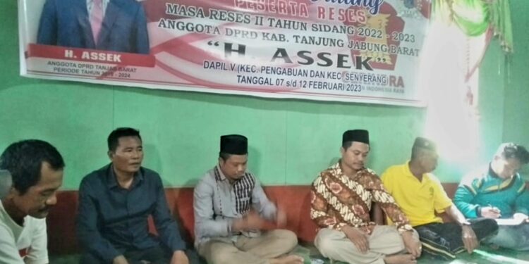 Reses ke Dapil V, H. Assek Tampung Aspirasi Masyarakat Senyerang dan Pengabuan