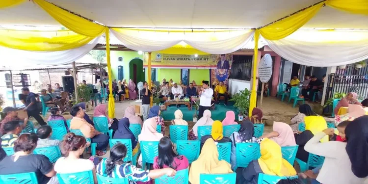 Anggota DPRD Provinsi Ivan Wirata Reses ke Mendalo Darat