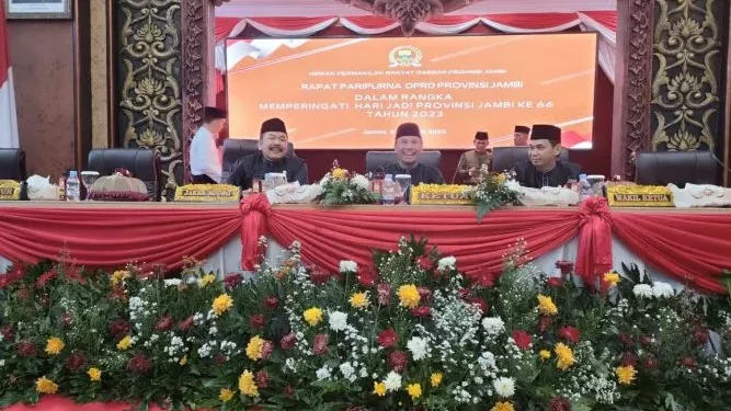 DPRD Provinsi Gelar Paripurna Sambut HUT Provinsi Jambi ke-66