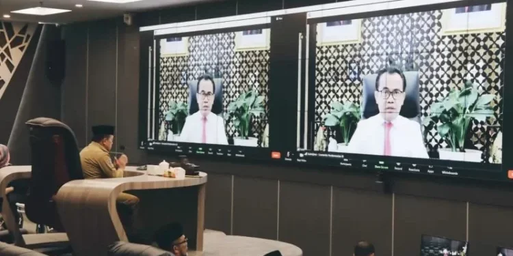 PPKM Dicabut, Gubernur Al Haris Ajak Masyarakat Jambi Tetap Jaga Kesehatan