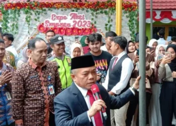 Gubernur Al Haris Hadiri Acara Kreasi Siswa SMAN 1 Kota Jambi