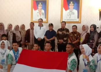 Gubernur Al Haris Sambut Tim SMA 7 Sarolangun Harumkan Nama Jambi