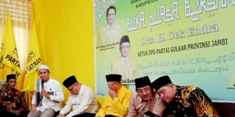Buka Puasa Bersama Golkar Tanjabbar, Bupati : Konsolidasi Eratkan Silaturahmi 
