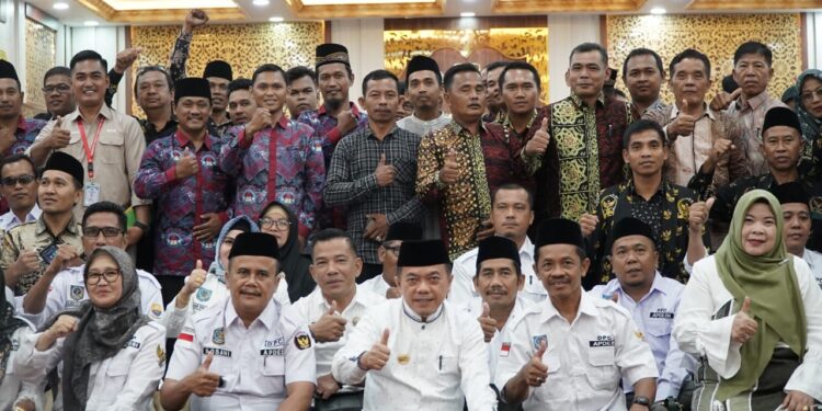 Gubernur Al Haris Harap APDESI, PABPDSI dan PPDI Bersatu Untuk Membangun