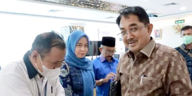 Anwar Sadat Bersama Ketua DPRD Tanjabbar Sambangi Dirjen Bina Adwil Kemendagri