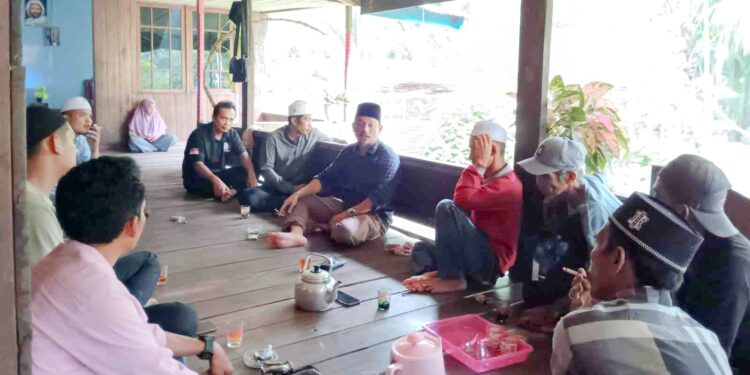 Lihat Kondisi Masyarakat Secara Langsung, Ucok Mora Reses ke Desa Kuala Kahar