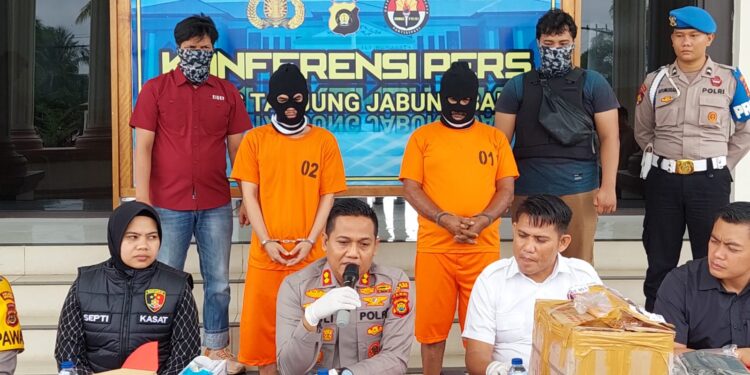 Diamankan Polres Tanjab Barat, Dua Terduga Penyalahguna Sabu Diancam Hukuman Mati