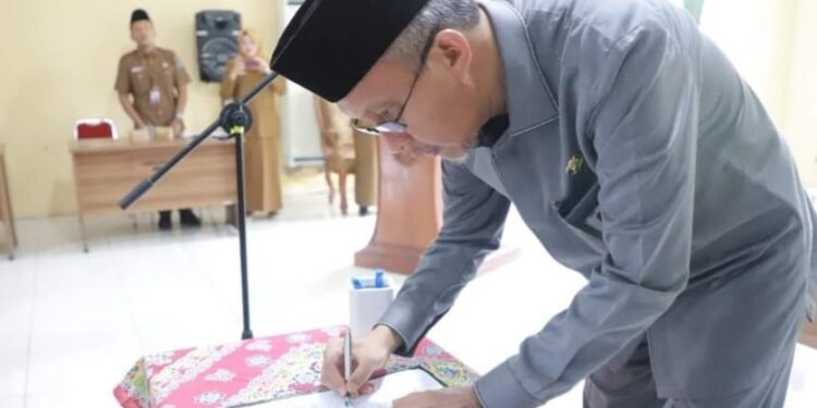 Sekda Lantik Sembilan Pejabat Struktural dan Fungsional di Lingkungan Pemkab Tanjabbar