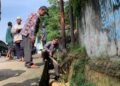 Respon Keluhan Warga, Edi Purwanto Tinjau Kondisi Drainase di Jelutung Memprihatinkan