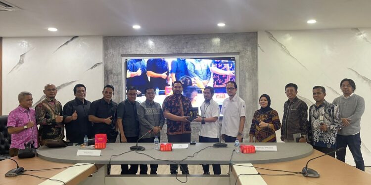 Bersama Pansus I DPRD, Pinto Konsultasikan Untuk Penambahan Jaringan Komunikasi