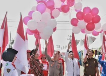 Bupati Anwar Sadat Resmikan Kegiatan Pencanangan Bulan Serengkuh Dayung Serentak ke Tujuan