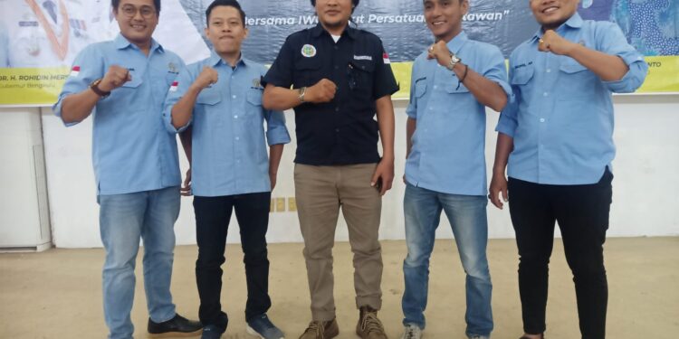PW IWO Jambi Hadiri Pelantikan Pengurus Wilayah Ikatan Wartawan Online Bengkulu