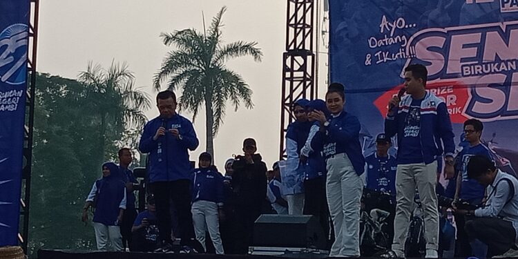 Rayakan Puncak HUT ke 25, DPW PAN Provinsi Jambi Gelar Senam Sehat Bersama Masyarakat “Birukan Langit Jambi”
