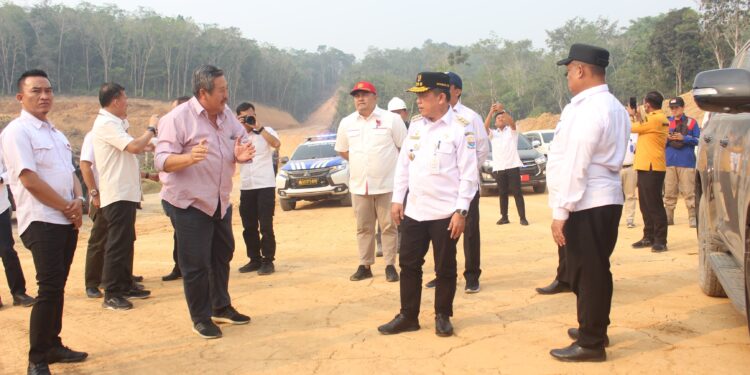 Progres Pembangunan Jalan Khusus Batubara Signifikan, Gubernur Al Haris Optimis Selesai Tepat Waktu