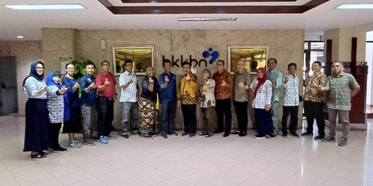 Kepala BKKBN Terima Pengurus Pusat Ikatan Wartawan Online (IWO)