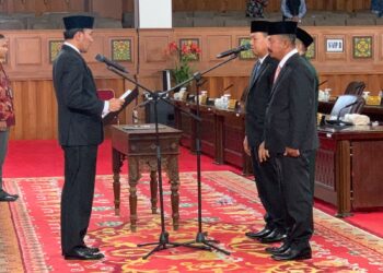 Pimpin Rapat PAW Ismed dan Andarno, Edi Purwanto Ingatkan Jaga Marwah dan Citra Baik DPRD Jambi