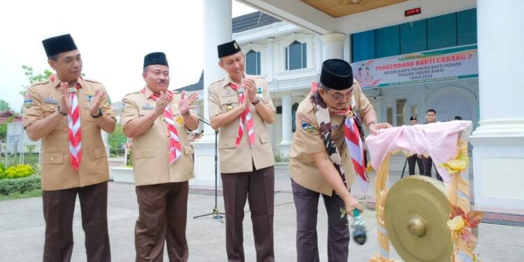 Bupati Anwar Sadat Jadi Pembina Upacara Pembukaan Perkemahan Bakti Cabang Ke-2 Saka Bakti
