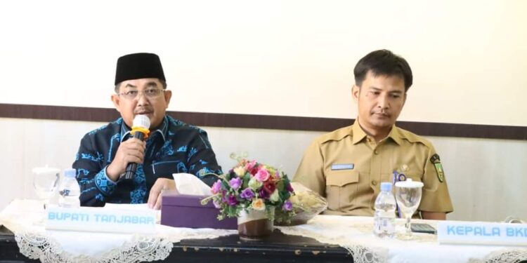Anwar Sadat Buka Uji Kompetensi Manajerial dan Sosial Kultural Calon Pimpinan Tinggi Pratama