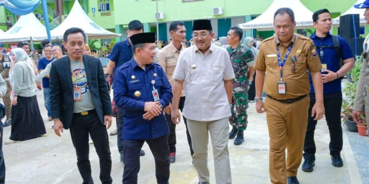 Anwar Sadar Ikut dalam SPECTAPRENEUR SMANSA EXPO 5 Tahun 2023 bersama Gubernur Jambi