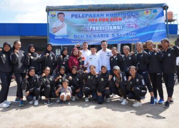 Gubernur Al Haris Lepas 50 Atlet Dayung Jambi Ikuti Babak Kualifikasi PON XXI di Karawang