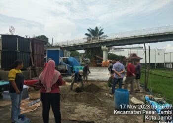 Budi Yako Kunjungi Pedagang Kuliner di Tanggo Rajo
